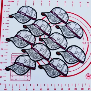 Mid(Iron-on) C-White Cat Shape Patches