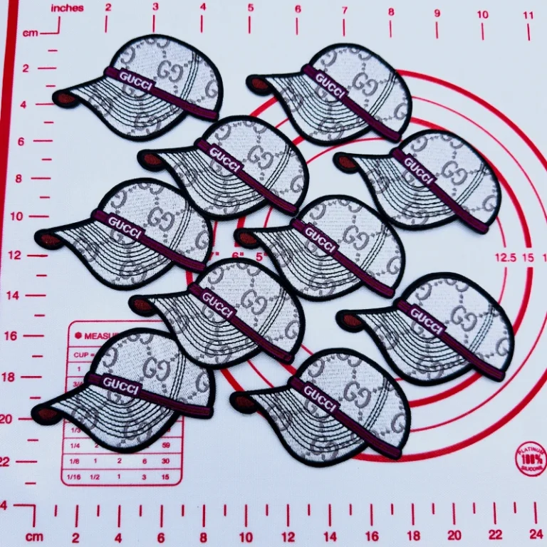 Mid(Iron-on) C-White Cat Shape Patches