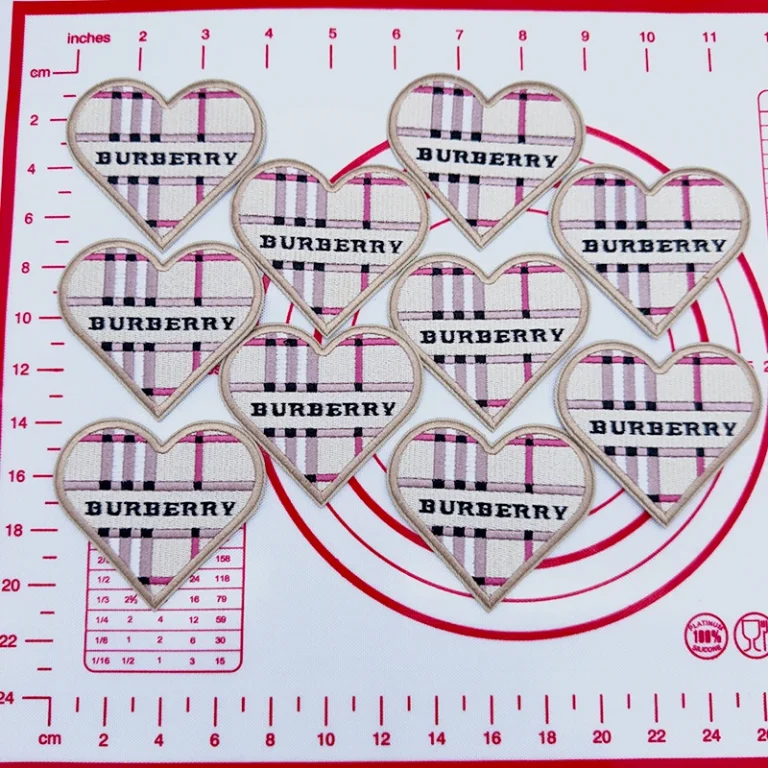 Mid(Iron-on) B-Love Shape Patches