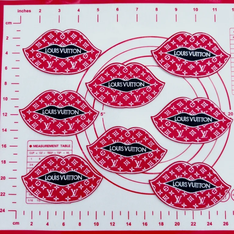 Mid(Iron-on) L- Lips Shape Patches