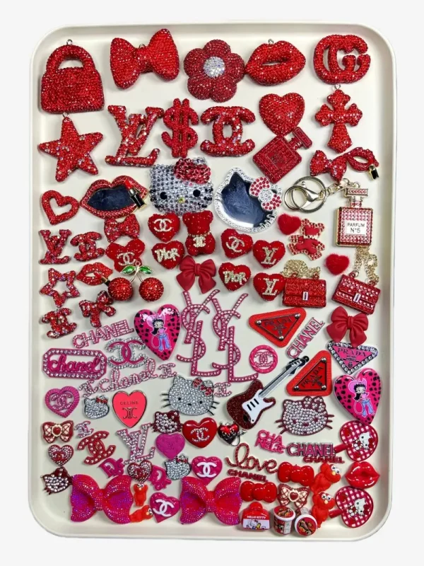 50-100Pcs Mix Red Lux Charms