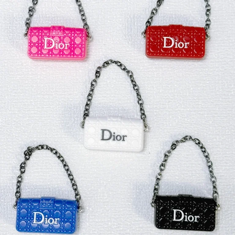 D-Bags With Luxury Signage 40MM*24MM