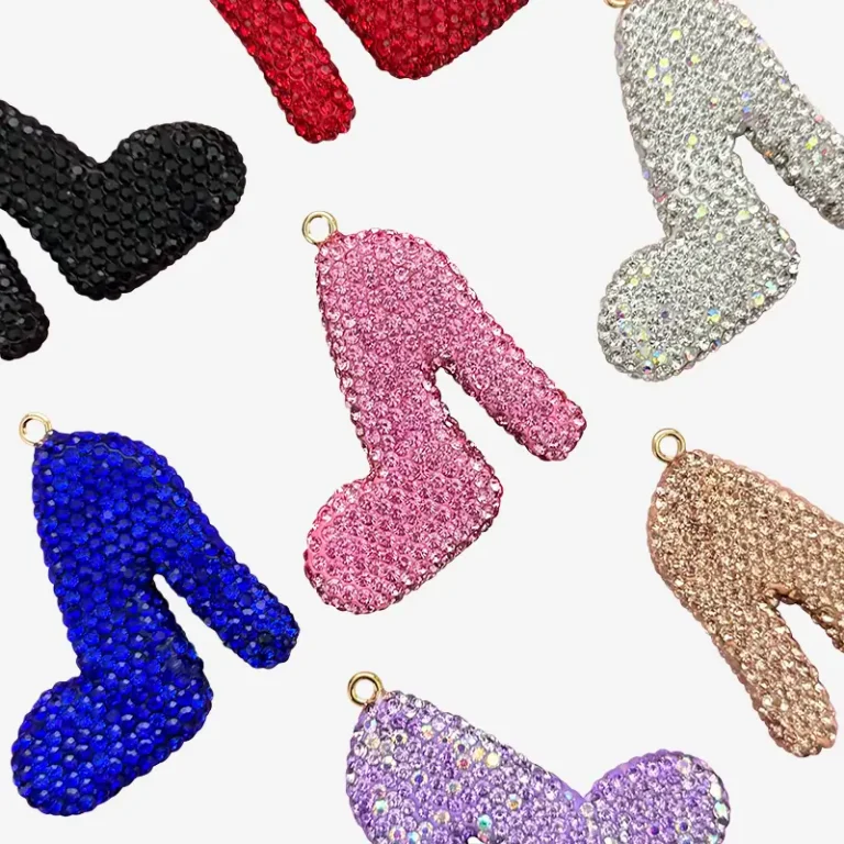 High-Heeled Shoe with Rhinestone, Junk Phone Case Charms - Luxury Designer DIY Decorative Accessories, Resin Charms (48.45mm*48.44mm）