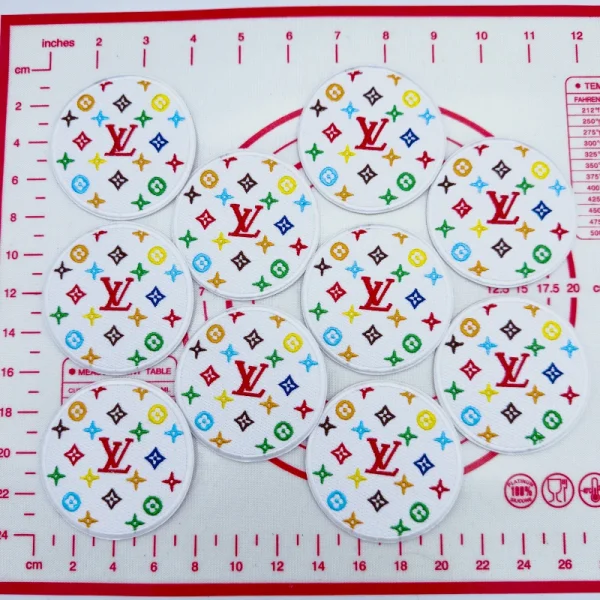 Mid(Iron-on) L-White Round Shape Patches