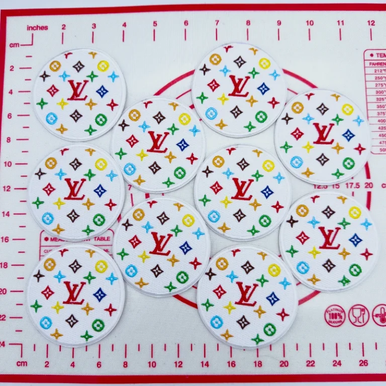 Mid(Iron-on) L-White Round Shape Patches