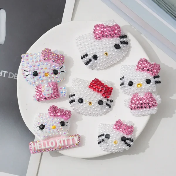 HK With diamonds and pearls 50MM*45MM