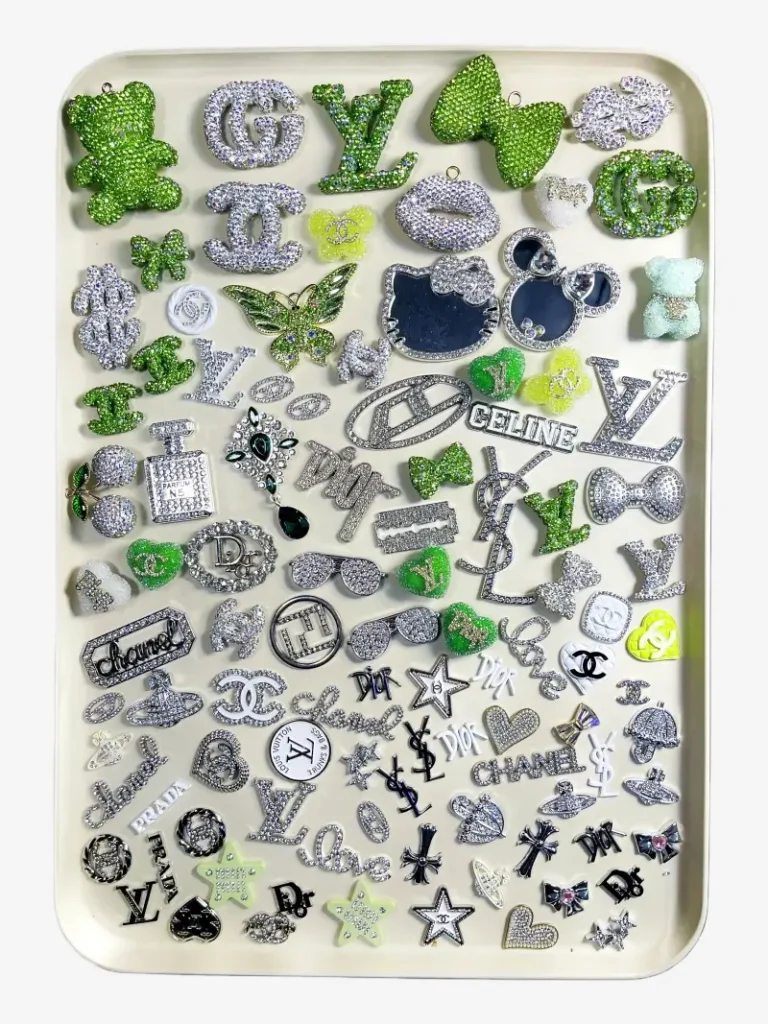 50-100Pcs Mix Green-Silver Lux Charms