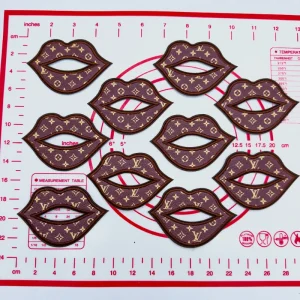 Mid(Iron-on) L-Lips Shape Patches