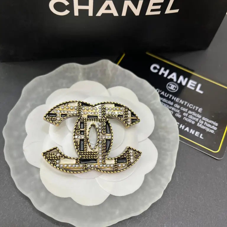 CC-Metal Signage with little pearls 50MM*36MM