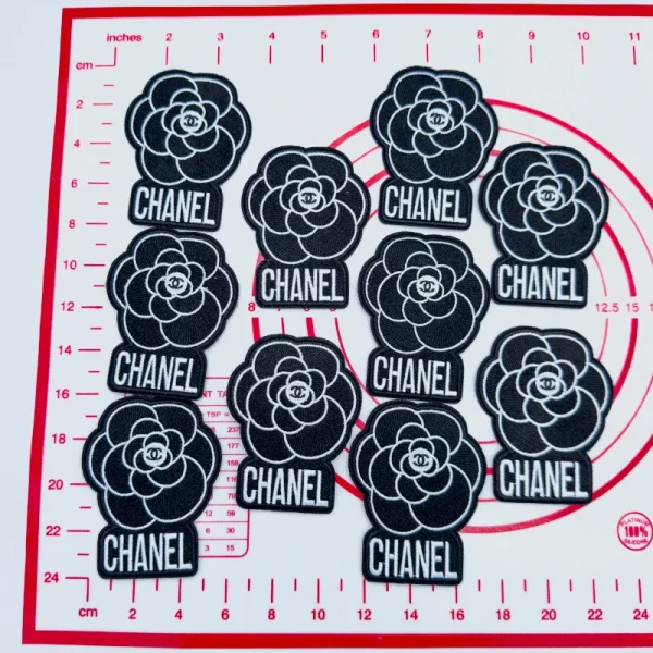 Mid(Iron-on) C-Flower Shape Patches