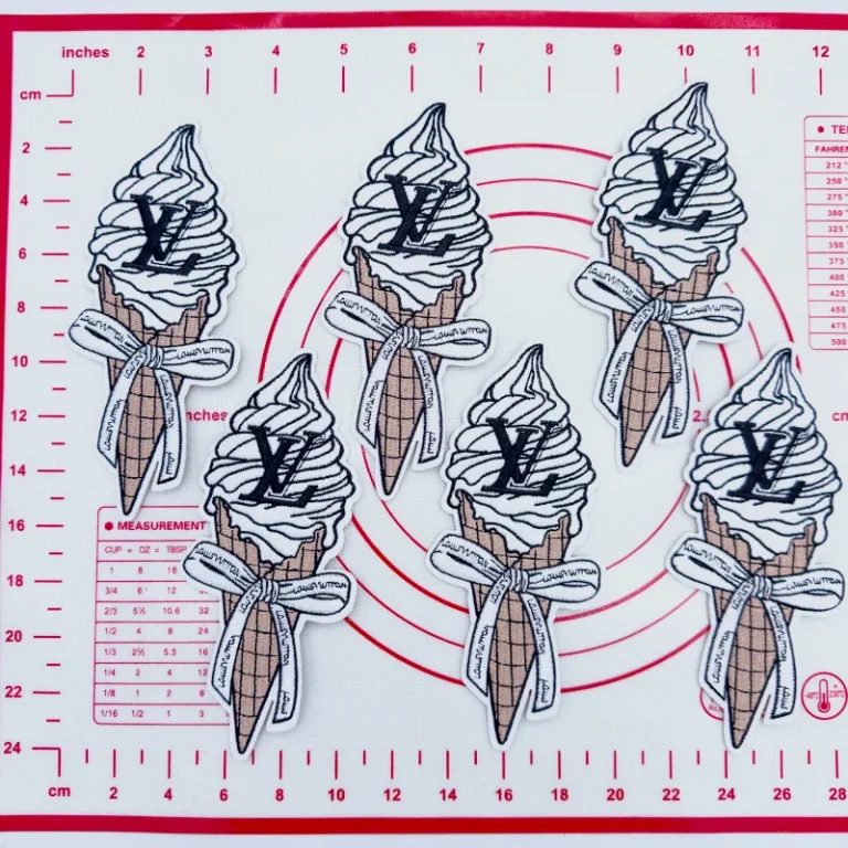 Mid(Iron-on) L- Ice Cream Shape Patches